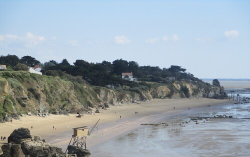 maison à 300 mètres de la thalasso et des plages