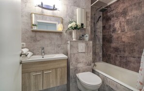 Towels, toilet paper