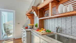 Family Penthouse, 2 Bedrooms, 2 Bathrooms, Sea Facing (The Perfect View Penthouse Design) | Private kitchen - The Perfect View Penthouse Design Apt. (Mali Losinj)