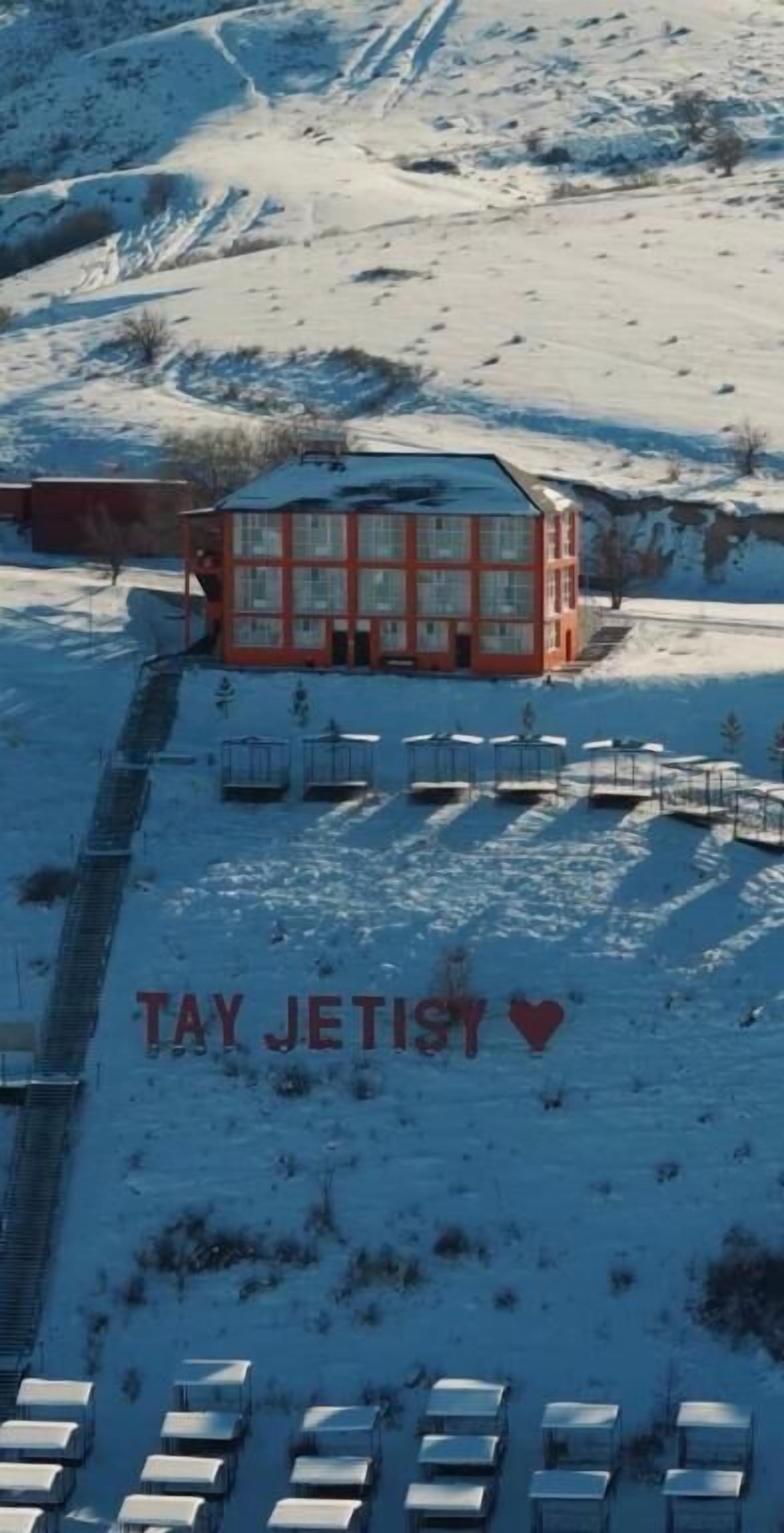 Mặt tiền nơi lưu trú