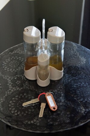 Doccia, asciugacapelli, bidet, asciugamani