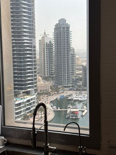 Lyo hostel Marina Whraf 1