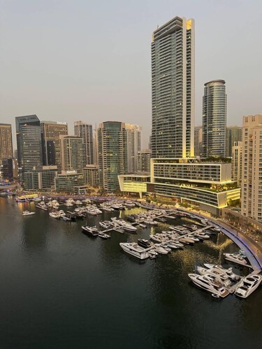 Lyo hostel Marina Whraf 1