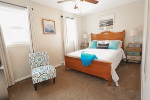 4 chambres, bureau, fer et planche à repasser, accès au Wi-Fi (inclus)