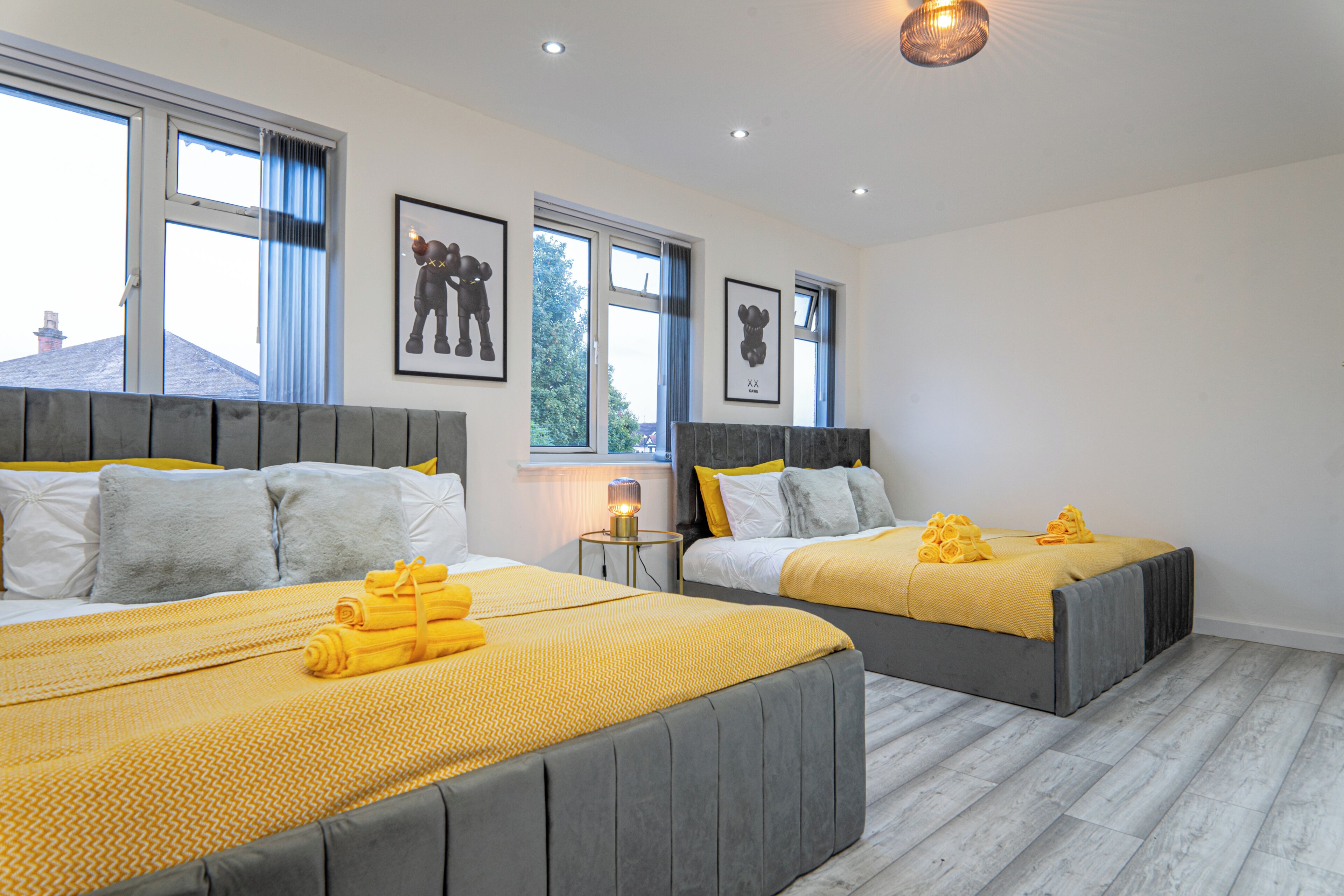 3 bedrooms, iron/ironing board, WiFi, bed sheets