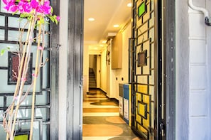 Ngoại thất