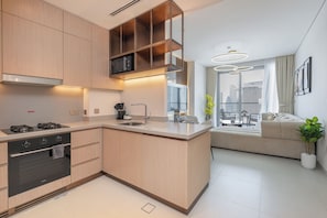 Appartement Luxe, 2 chambres, non-fumeur, vue ville | Cuisine privée