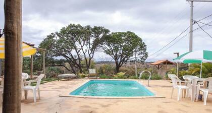 Sítio em Jaboticatubas com Piscina e Churrasqueira