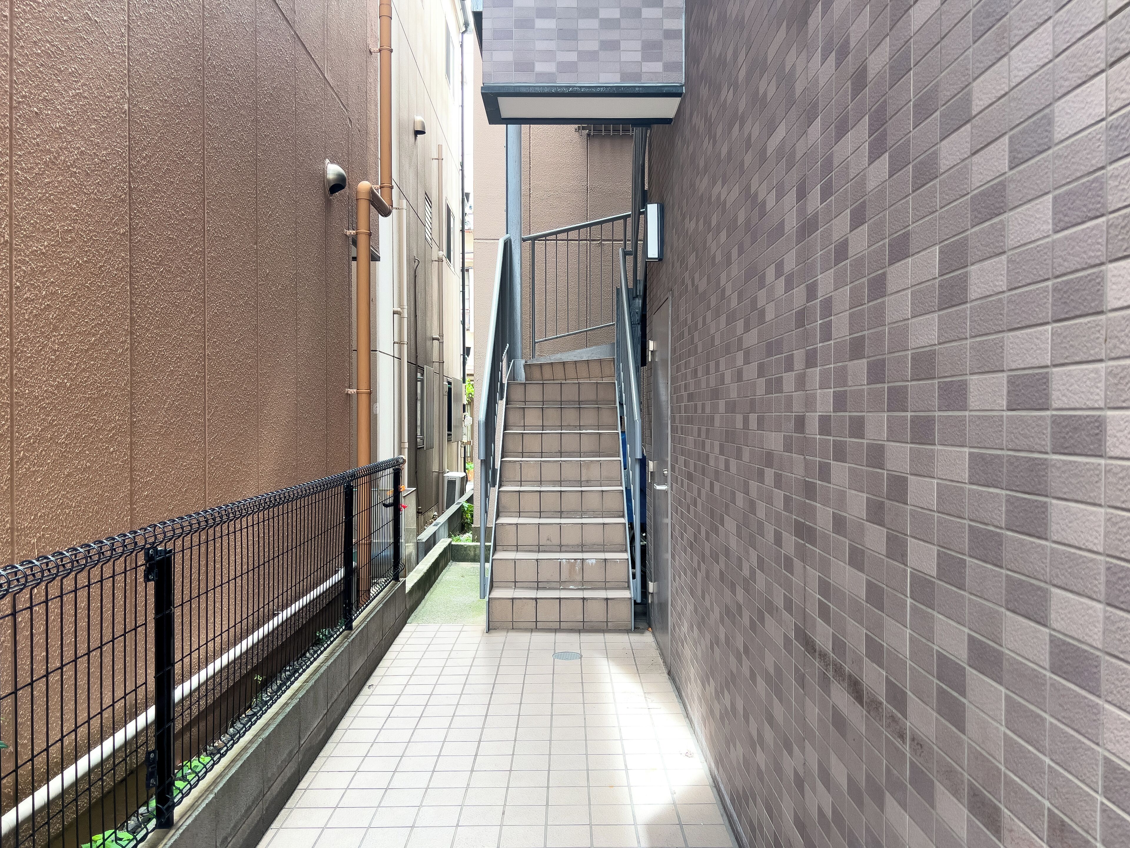 ด้านหน้าที่พัก