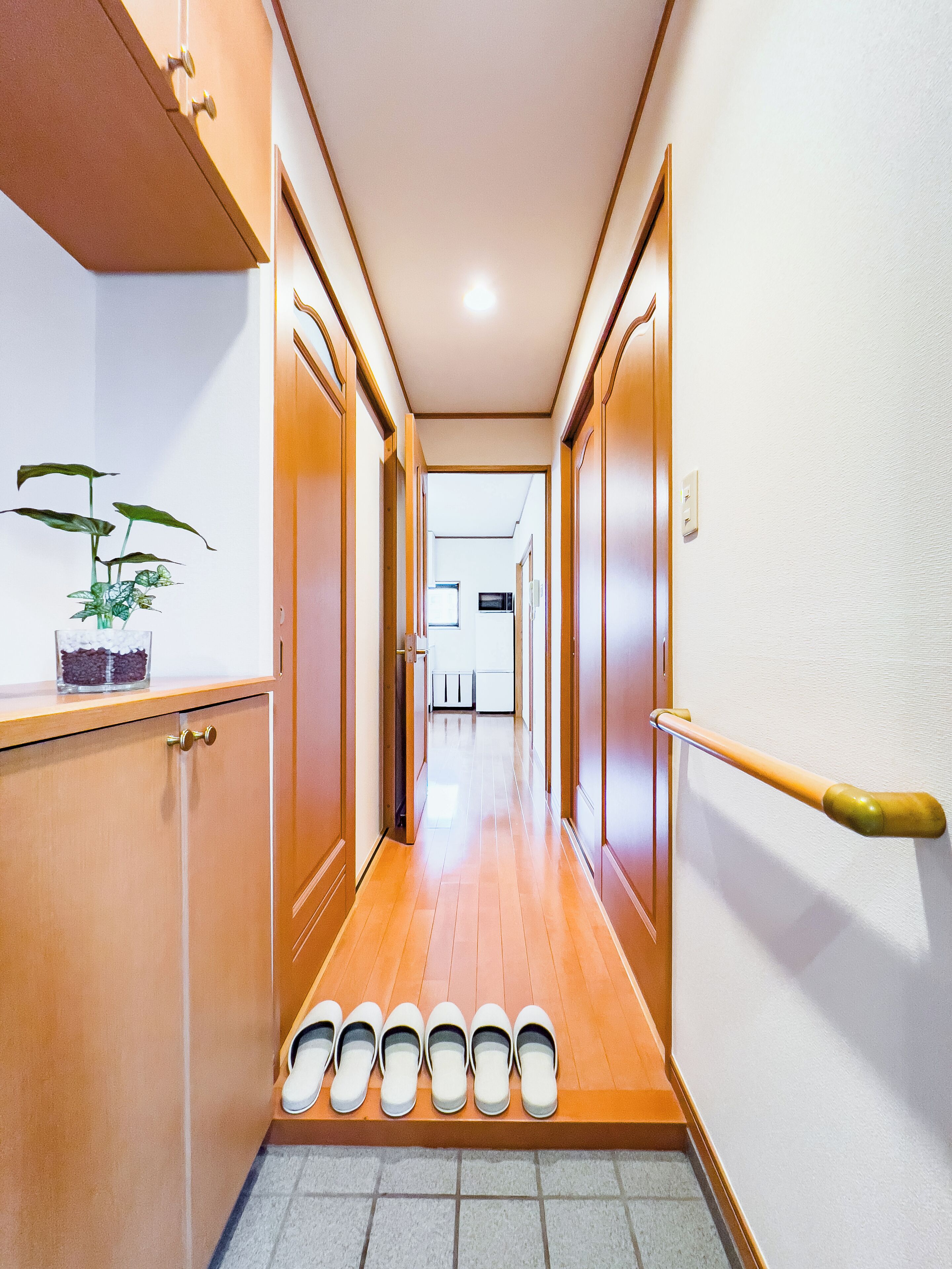 家庭套房, 阳台, 城市景观 | 办公桌、笔记本电脑工作区、免费 WiFi