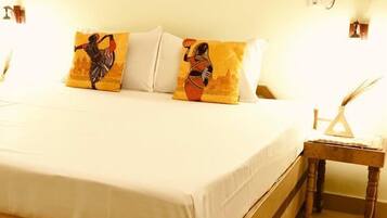Double Room | Free WiFi, bed sheets
