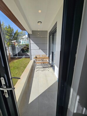 Apartment, Accessible | 2 bedrooms, Internet