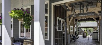 3 Bedroom Townhouse Across from Holimont