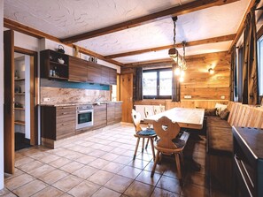 Family Apartment, 3 Bedrooms, Balcony, Mountain View | Private kitchen | Full-size fridge, microwave, oven, stovetop