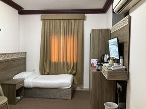 Double Room | Free WiFi