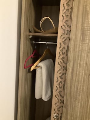 Double Room | Free WiFi