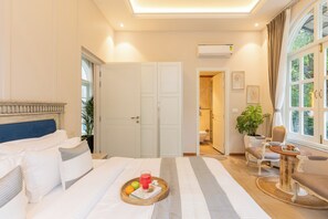 Deluxe-Doppelzimmer, Stadtblick | Bügeleisen/Bügelbrett, kostenloses WLAN