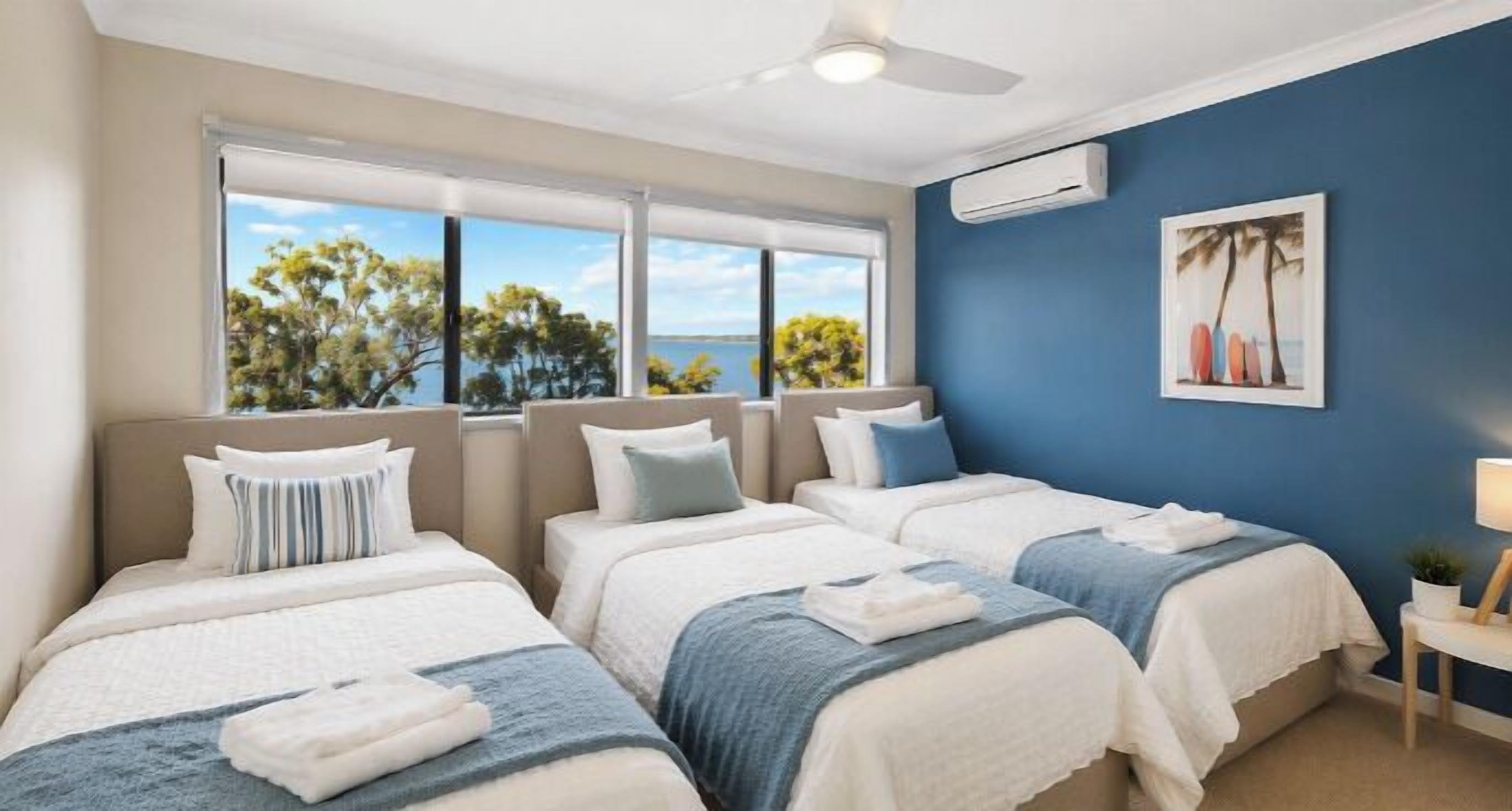 4 bedrooms, iron/ironing board, WiFi (free), bed sheets