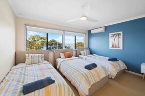 4 chambres, fer et planche à repasser, Wi-Fi gratuit, draps fournis