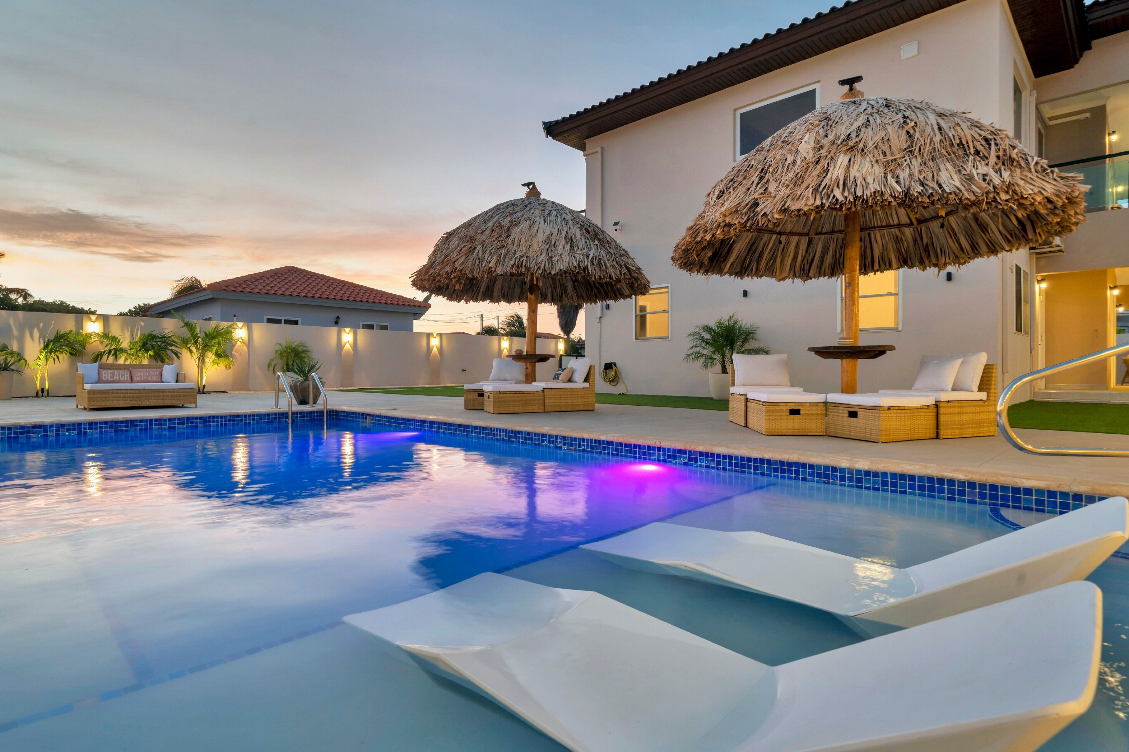 独立别墅 (Multiple Bedrooms) | 住宿服务设施