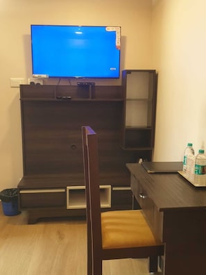 In-room safe, blackout curtains, soundproofing, free WiFi