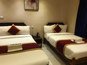 Duplex, City View | In-room safe, blackout drapes, soundproofing, free WiFi