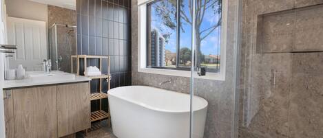 Shower, towels