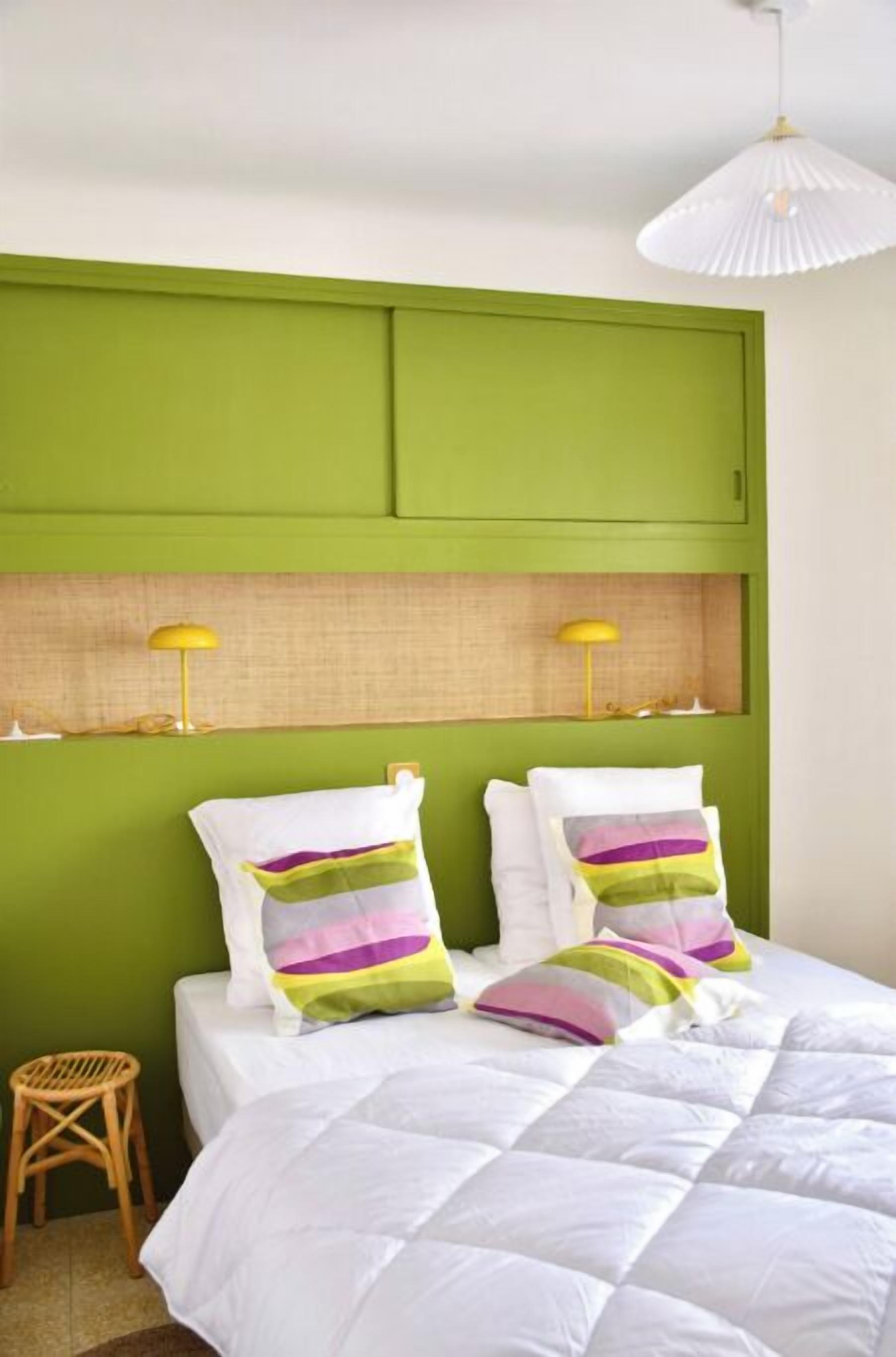 2 habitaciones, tabla de planchar con plancha y wifi gratis 