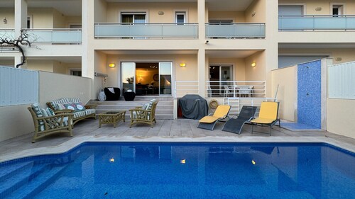 Mystic Galé 3 bedroom villa 500m from the beach