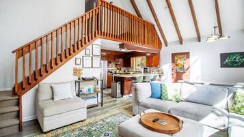 Televisión, chimenea