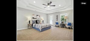 4 bedrooms, iron/ironing board, WiFi, bed sheets