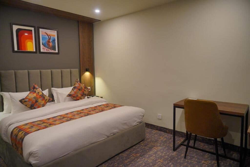 Executive Room