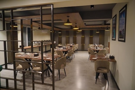 Free daily continental breakfast. Destination Hotel Gilgit