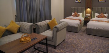 Deluxe Twin Room | Free WiFi, bed sheets