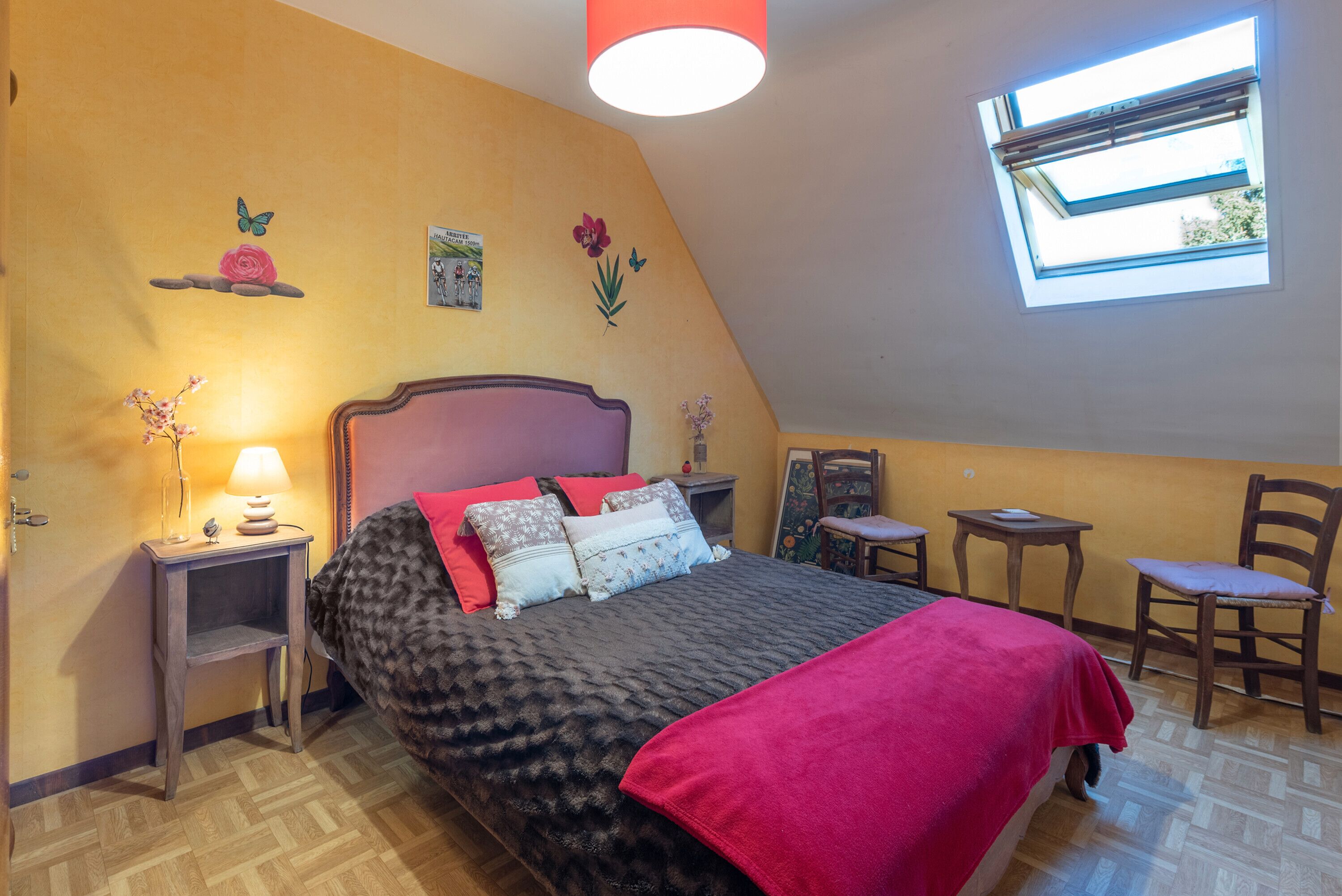 2 dormitorios, tabla de planchar con plancha, wifi