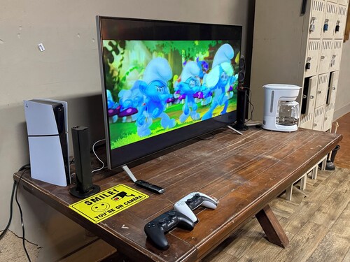 Charming Lodge in Bryson Tx with AC