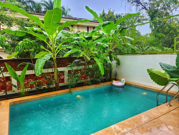 12 piscinas al aire libre
