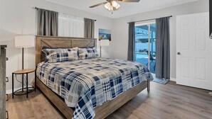 2 bedrooms, iron/ironing board, WiFi, bed sheets - Dbd1014 (Port Charlotte)