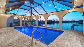 Imagen sin descripción, 5 de 34, botón