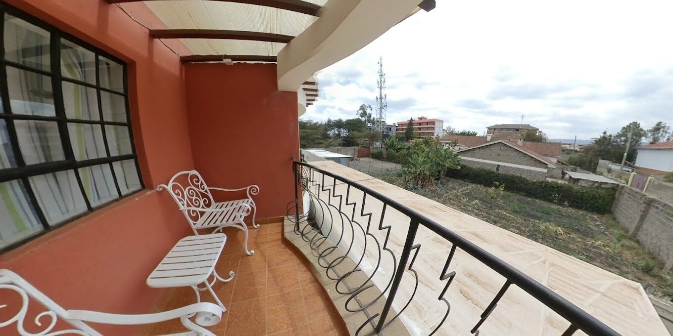 Deluxe-herbergi með tvíbreiðu rúmi - borgarsýn | Svalir