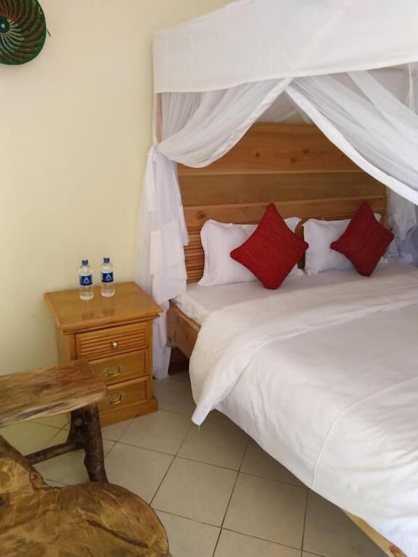 Standard Single Room, City View | Free WiFi
