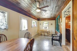 House (2 Bedrooms) | Interior - Trail Access! Lake Whitney Retreat 2 Mi to Marina (Whitney)