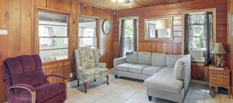 Trail Access! Lake Whitney Retreat 2 Mi to Marina