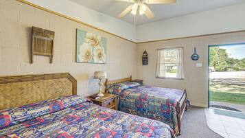 Apartment (0 Bedroom) | Interior