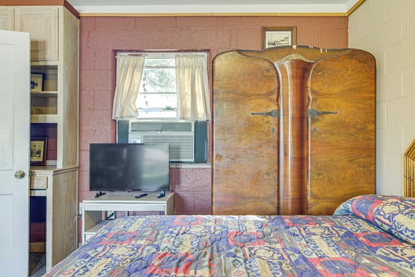 Apartment (0 Bedroom) | Interior