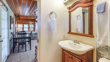 Cottage (1 Bedroom) | Interior