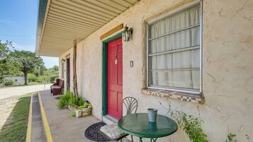 Apartment (0 Bedroom) | Interior