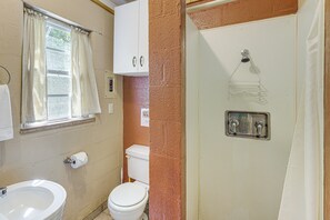 Apartment (0 Bedroom) | Interior