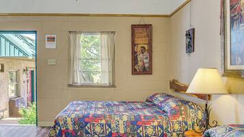 Apartment (0 Bedroom) | Interior