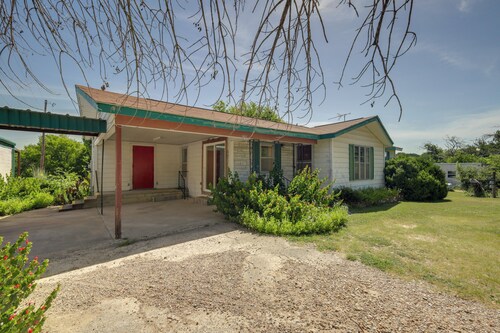 Hike From Your Door! Pet-friendly Whitney Home